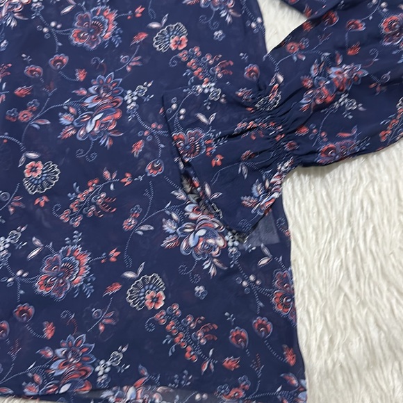 Joie blue floral paisley sheer boho button down blouse size medium - Picture 4 of 7